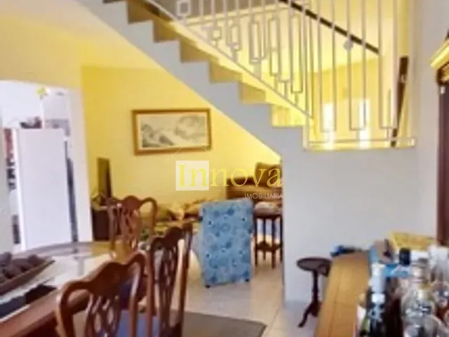 Casa 2 quartos e 2 banheiros, para alugar, no bairro Prainha em Caraguatatuba