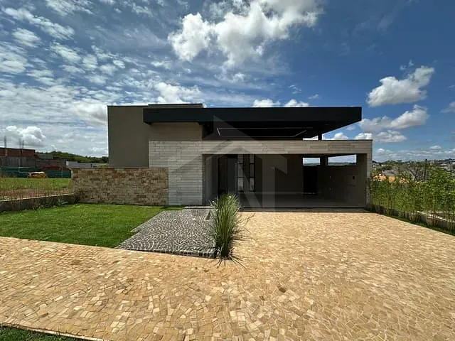 Casa com 700m² 4 quartos e 6 banheiros, à venda, no bairro Vila do Golf em Ribeirão Preto