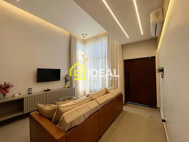 Casa com 163m² 3 quartos e 2 banheiros, à venda, no bairro Arvoredo em Concórdia
