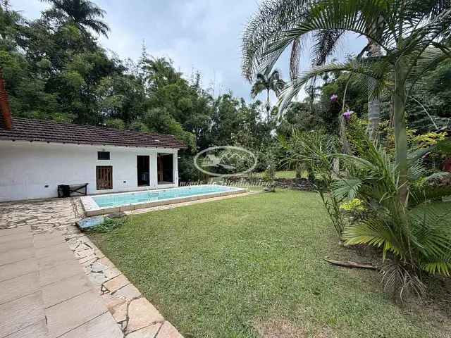 Casa 5 quartos e 5 banheiros, à venda, no bairro Penedo (Penedo) em Itatiaia