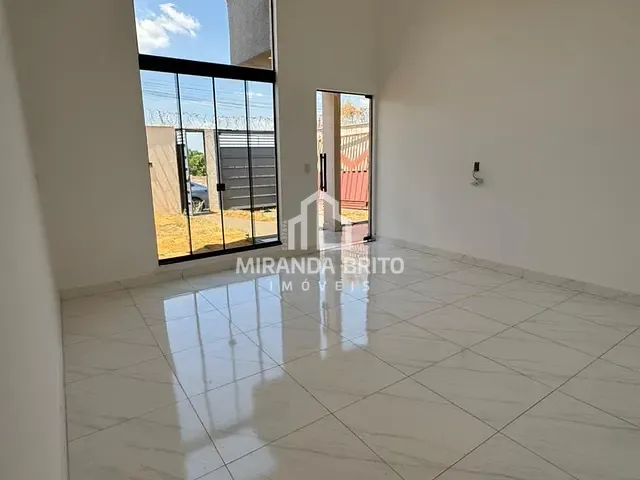 Casa 2 quartos e 2 banheiros, à venda, no bairro Jardim Buriti Sereno em Aparecida de Goiânia