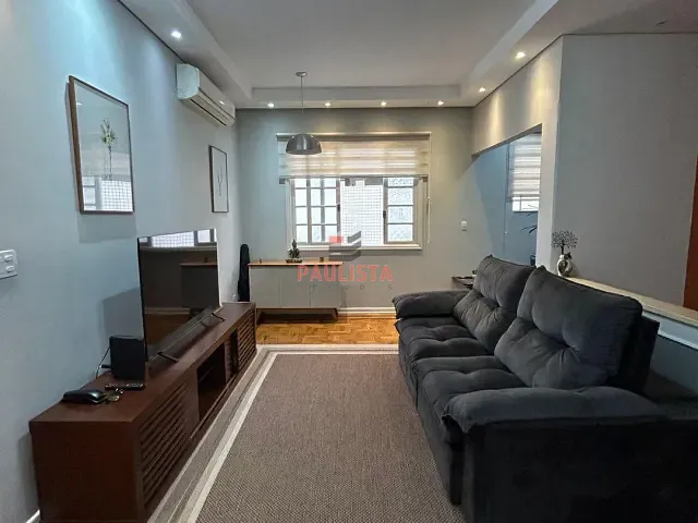 Casa 2 quartos e 2 banheiros, à venda, no bairro Embaré em Santos