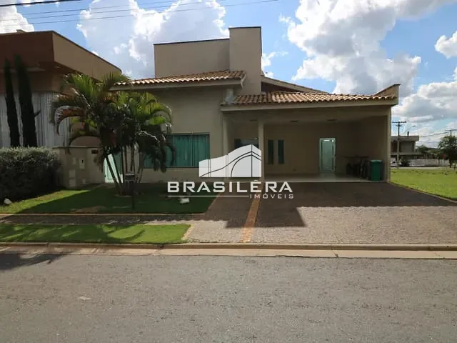 Casa com 403m² 3 quartos e 3 banheiros, à venda, no bairro Jardins Lisboa em Goiânia