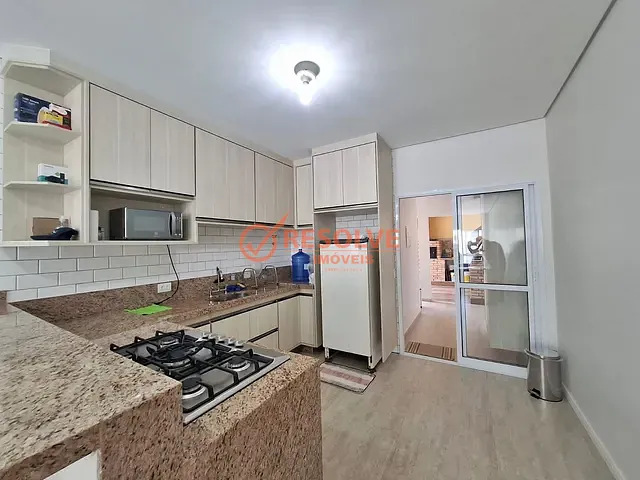 Casa com 220m² 3 quartos e 3 banheiros, à venda, no bairro ITAÓCA em Guararema