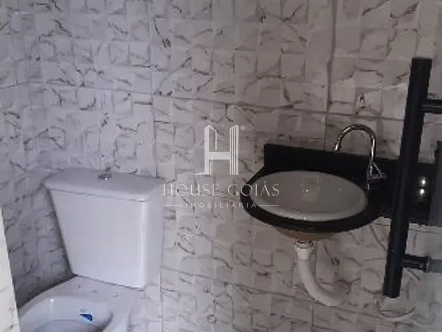 Casa com 190m² 3 quartos e 2 banheiros, à venda, no bairro Cidade Vera Cruz em Aparecida de Goiânia
