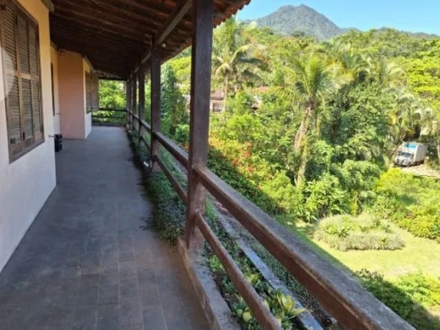 Casa com 1246m² 5 quartos e 6 banheiros, à venda, no bairro Vargem Grande em Rio de Janeiro