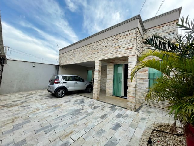 Casa com 250m² 4 quartos e 4 banheiros, à venda, no bairro Residencial Santa Fé I em Goiânia