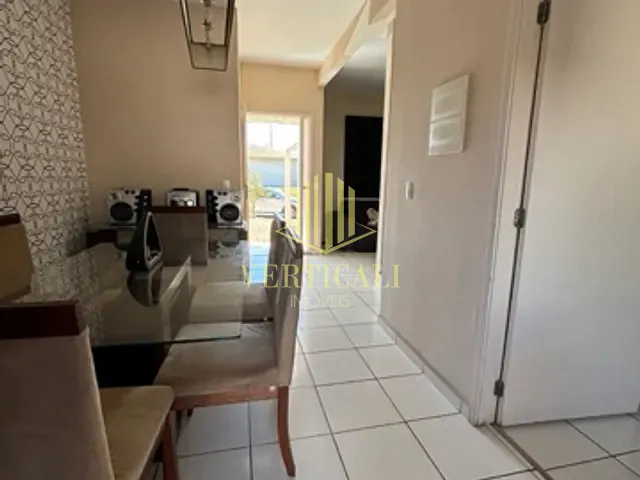 Casa com 165m² 3 quartos e 2 banheiros, à venda, no bairro Condomínio Florais Cuiabá Residencial em Cuiabá