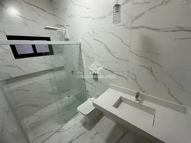 Casa com 238m² 2 quartos e 1 banheiro, à venda, no bairro JARDIM BELO HORIZONTE em Sinop