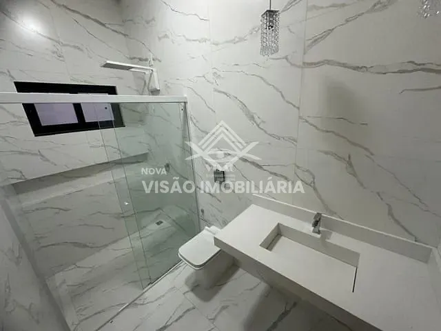 Casa com 238m² 2 quartos e 1 banheiro, à venda, no bairro JARDIM BELO HORIZONTE em Sinop