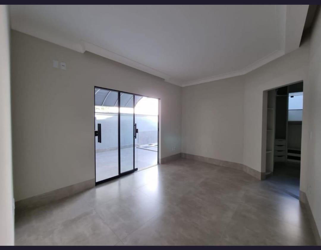 Casa à venda com 4 quartos, 182m² - Foto 7