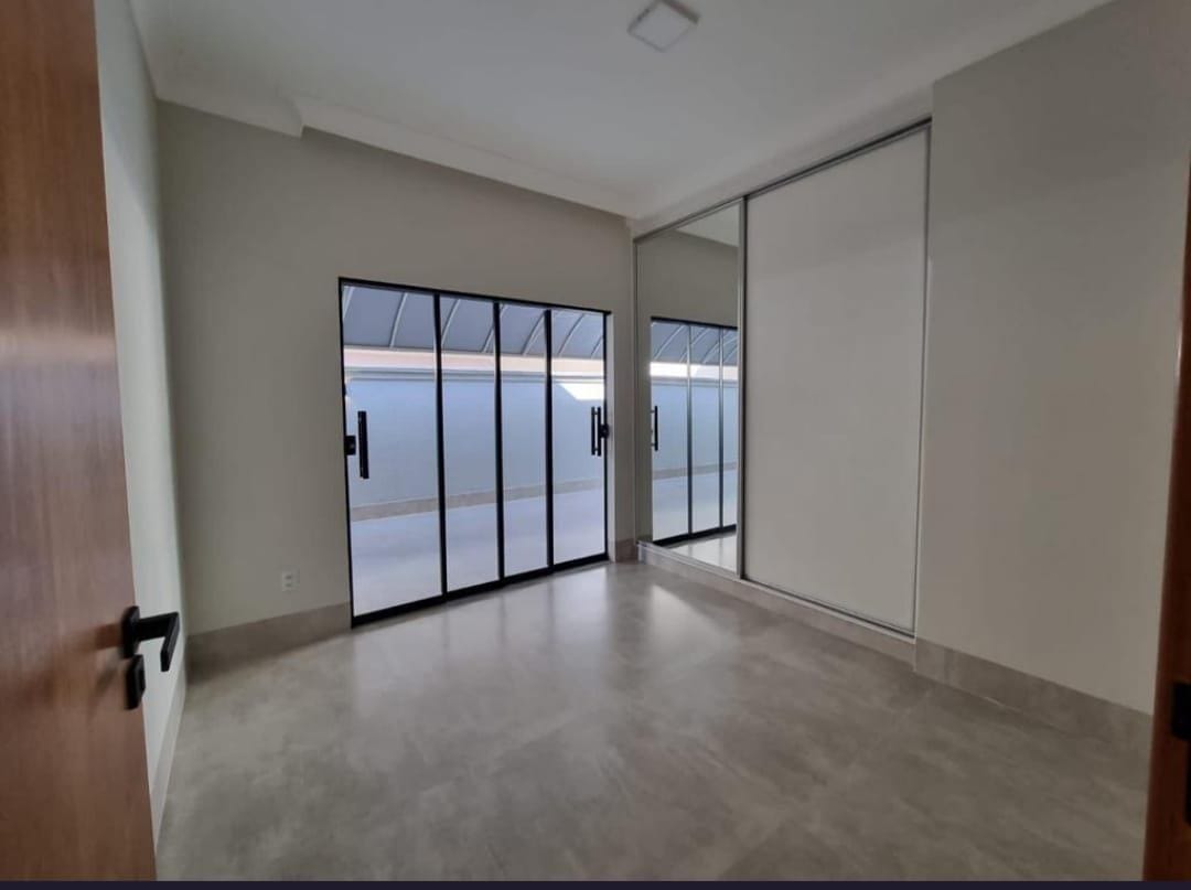 Casa à venda com 4 quartos, 182m² - Foto 10