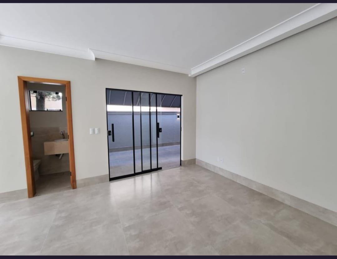 Casa à venda com 4 quartos, 182m² - Foto 11