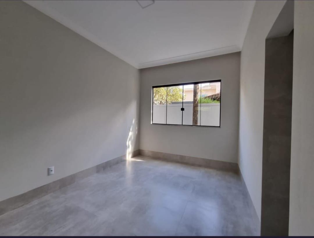 Casa à venda com 4 quartos, 182m² - Foto 9