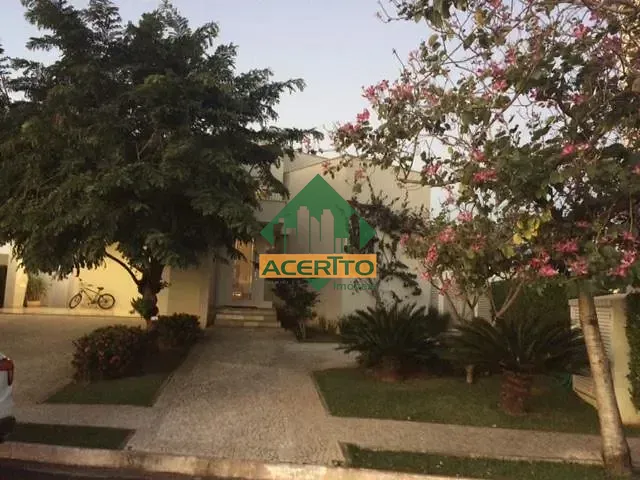 Casa com 1000m² 3 quartos e 6 banheiros, à venda, no bairro Residencial de Colores em Birigüi