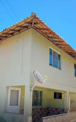 Casa 2 quartos e 1 banheiro, à venda, no bairro Balneário Remanso em Rio das Ostras