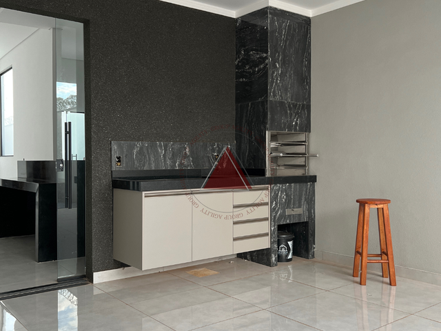Casa com 172m² 3 quartos e 2 banheiros, à venda, no bairro Jardim Piratininga II/ Esplanada Primo Meneghetti/ Vila Santa Cruz em Franca