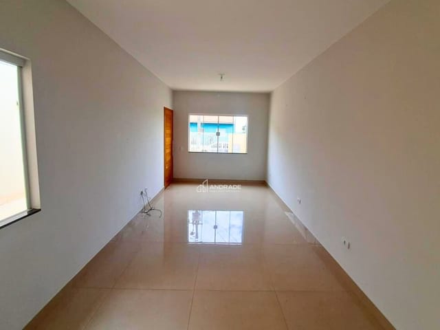 Casa com 154m² 2 quartos e 1 banheiro, à venda, no bairro Pirapó em Apucarana