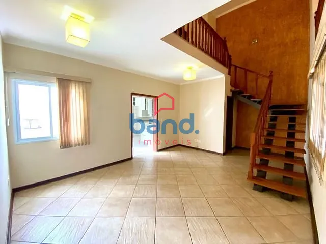Casa com 193m² 2 quartos e 3 banheiros, para alugar, no bairro Centro em Porto Feliz
