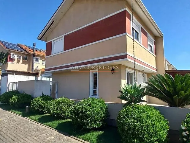 Casa com 160m² 3 quartos e 2 banheiros, à venda, no bairro Central Park em Cachoeirinha