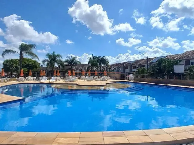 Casa com 160m² 3 quartos e 2 banheiros, à venda, no bairro Central Park em Cachoeirinha