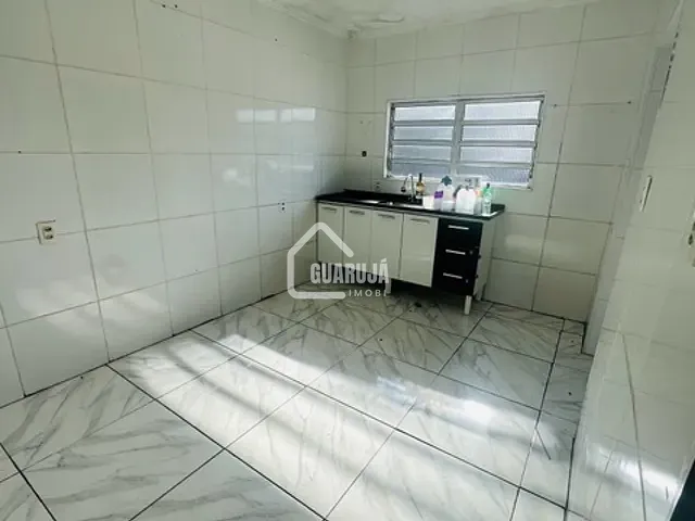 Casa 3 quartos e 1 banheiro, para alugar, no bairro Sítio Paecara (Vicente de Carvalho) em Guarujá
