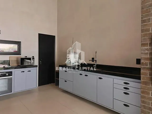 Casa 3 quartos e 2 banheiros, à venda, no bairro Wanel Ville em Sorocaba