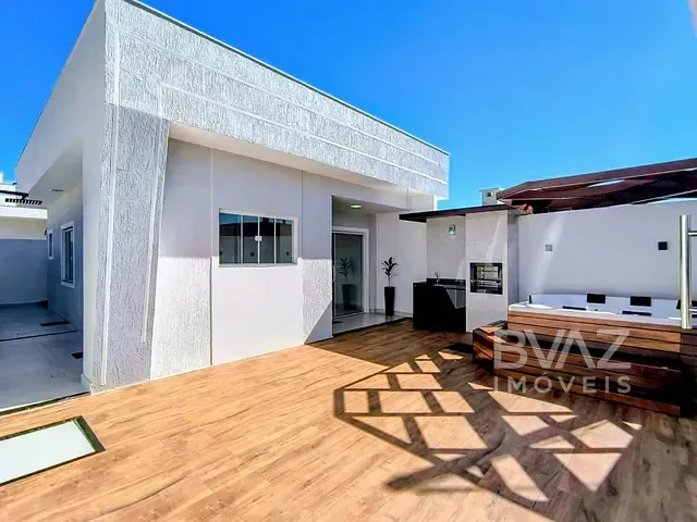 Casa com 120m² 2 quartos e 2 banheiros, à venda, no bairro Guriri em Cabo Frio