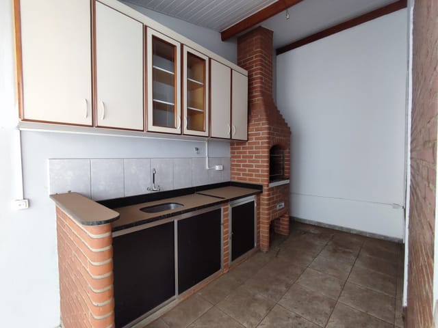 Casa com 250m² 3 quartos e 4 banheiros, à venda, no bairro Perdizes em Piracicaba