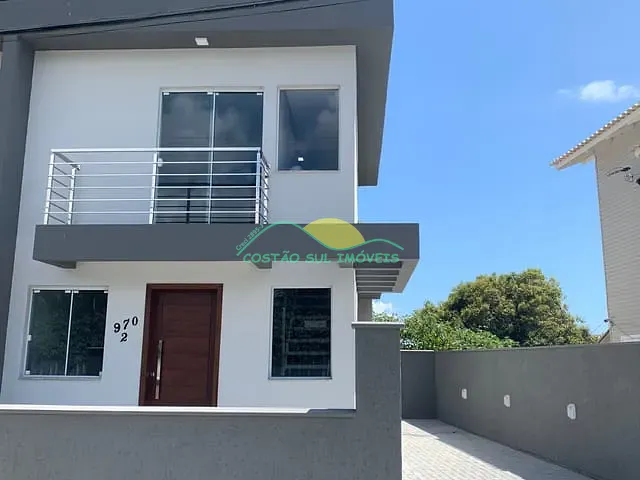 Casa com 150m² 2 quartos e 1 banheiro, para alugar, no bairro Morro das Pedras em Florianópolis