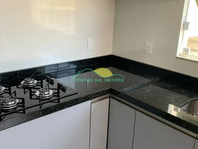Casa com 150m² 2 quartos e 1 banheiro, para alugar, no bairro Morro das Pedras em Florianópolis
