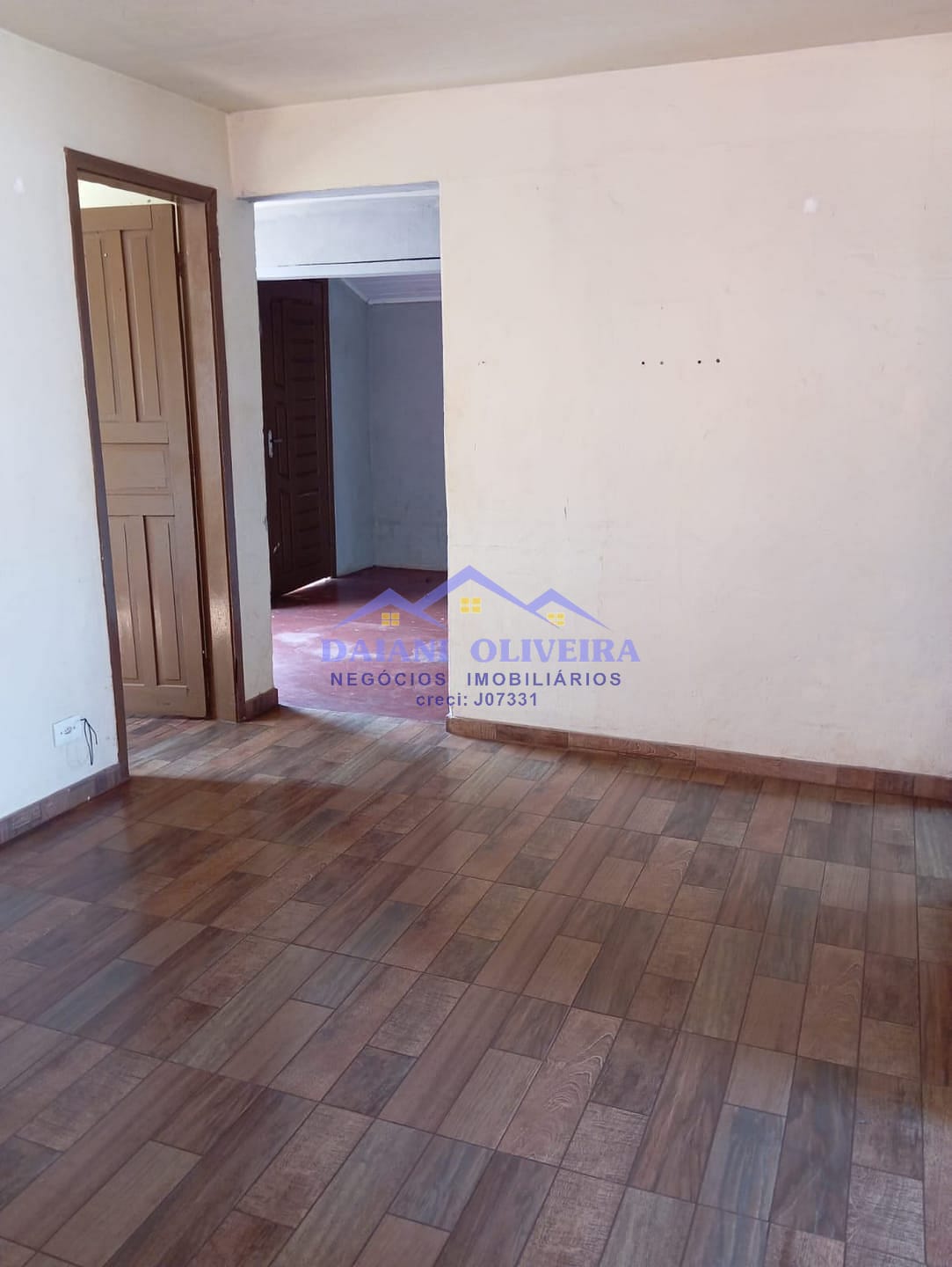 Casa à venda com 2 quartos, 280m² - Foto 2