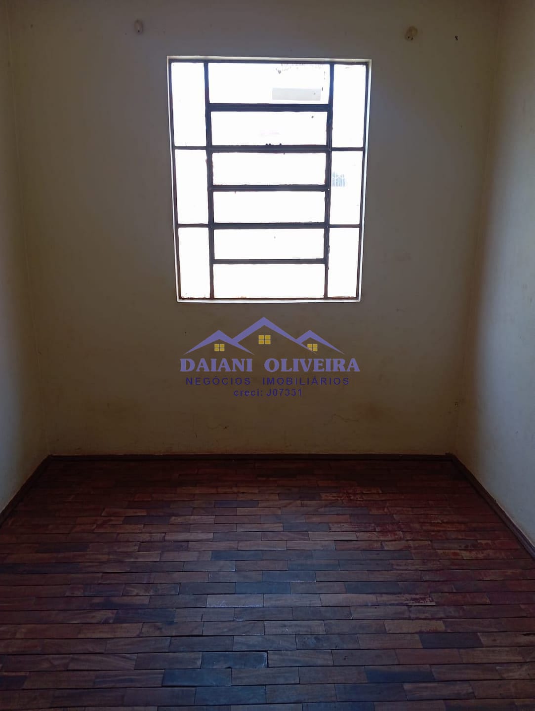 Casa à venda com 2 quartos, 280m² - Foto 4