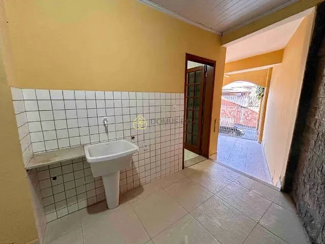 Casa 3 quartos e 3 banheiros, à venda, no bairro Retiro em Volta Redonda