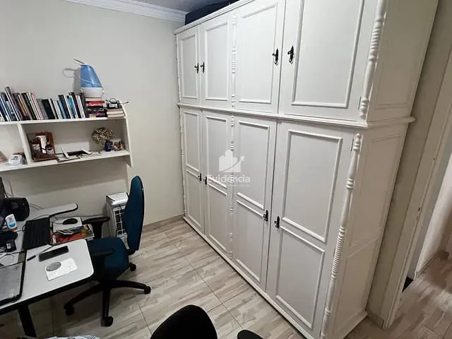 Casa com 276m² 3 quartos e 2 banheiros, à venda, no bairro Santa Rosa em Londrina