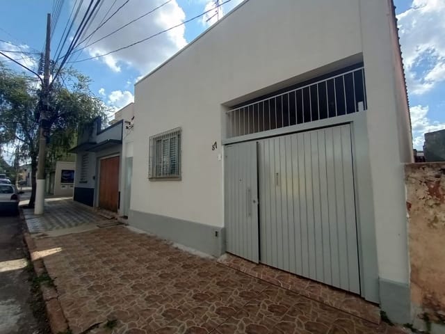 Casa com 280m² 3 quartos e 2 banheiros, à venda, no bairro Centro em Tatuí
