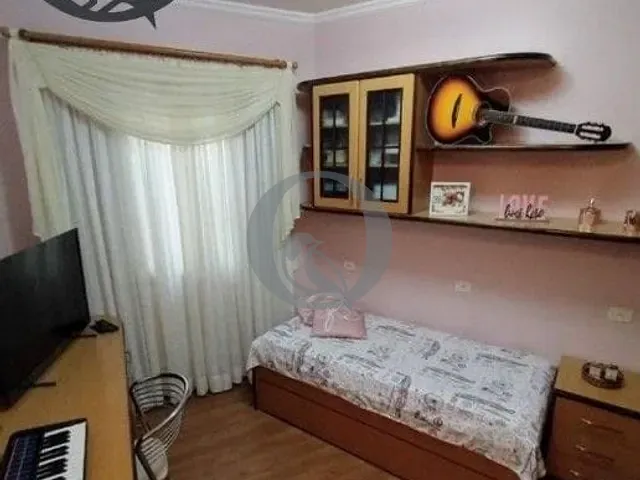 Casa com 200m² 3 quartos e 2 banheiros, à venda, no bairro Jardim Textil em São Paulo