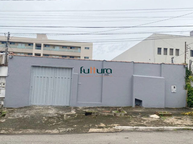 Casa para alugar, no bairro Jardim Europa em Goiânia