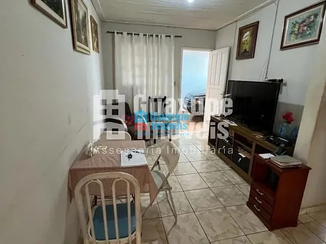 Casa com 78m², à venda, no bairro VILA TONINHO ZEITUNE em GUAXUPÉ