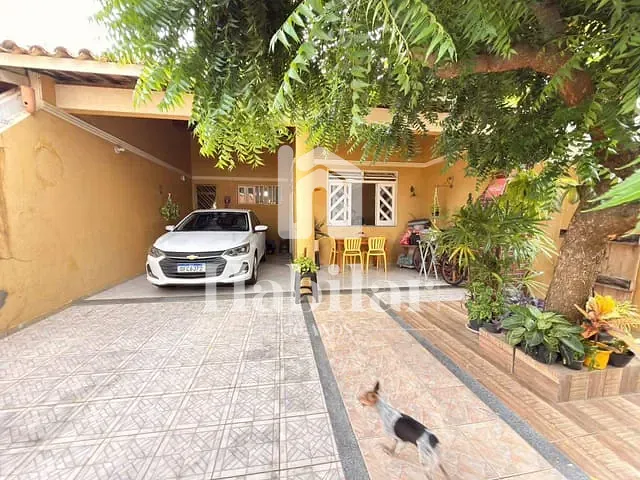 Casa com 240m² 3 quartos e 3 banheiros, à venda, no bairro Coroa do Meio em Aracaju