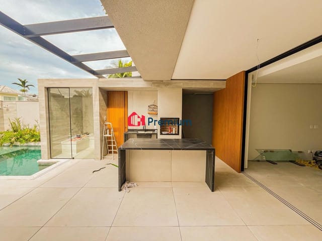 Casa 4 quartos e 7 banheiros, à venda, no bairro Barra da Tijuca em Rio de Janeiro
