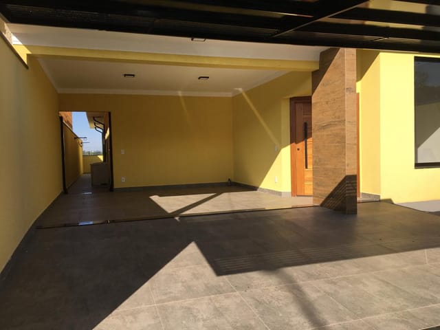 Casa com 250m² 3 quartos e 2 banheiros, à venda, no bairro Não informado em Vinhedo