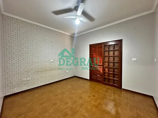 Casa 3 quartos e 2 banheiros, à venda, no bairro Jardim Ferrari em Itapeva