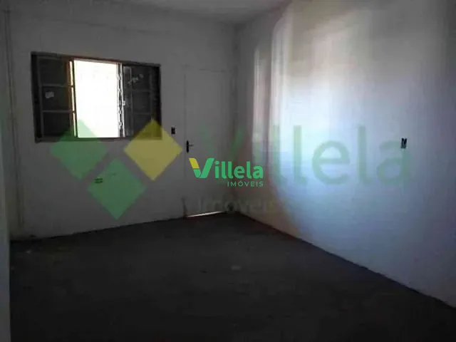 Casa 1 quarto e 2 banheiros, à venda, no bairro Vila Itaquassu em Itaquaquecetuba