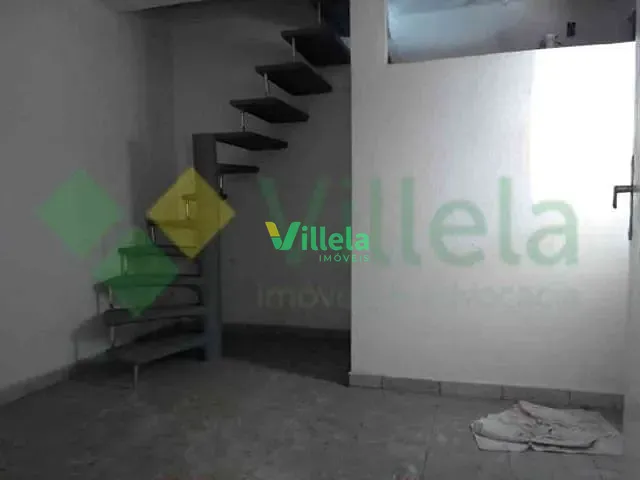 Casa 1 quarto e 2 banheiros, à venda, no bairro Vila Itaquassu em Itaquaquecetuba