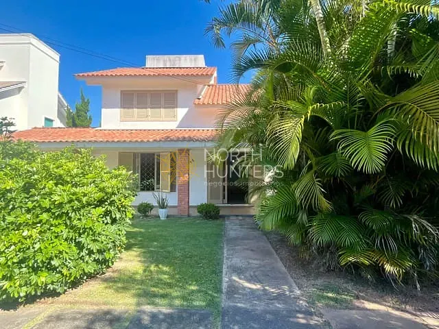 Casa com 450m² 4 quartos e 4 banheiros, à venda, no bairro Jurerê Internacional em Florianópolis