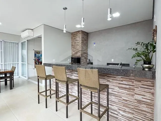 Casa com 232m² 3 quartos e 4 banheiros, à venda, no bairro Jardim Botânico em Ribeirão Preto