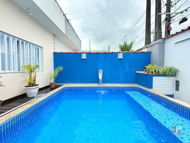 Casa 2 quartos e 2 banheiros, à venda, no bairro Nova Itanhaém (Praia) em Itanhaém