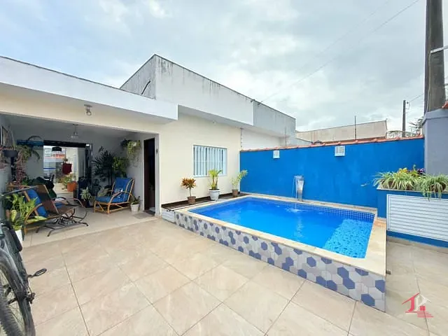 Casa 2 quartos e 2 banheiros, à venda, no bairro Nova Itanhaém (Praia) em Itanhaém