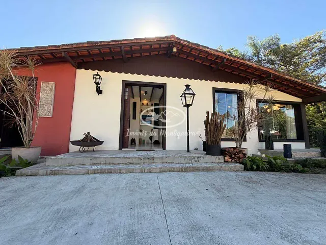 Casa com 1726m² 4 quartos e 5 banheiros, à venda, no bairro Penedo (Penedo) em Itatiaia